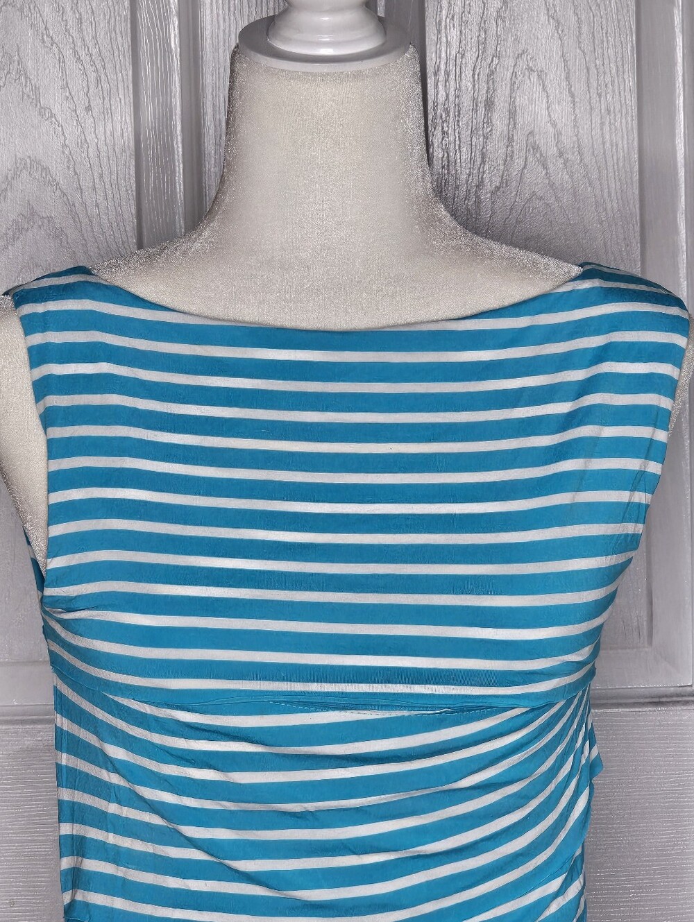 Vince Camuto Striped Turquoise & White Sleeveless Tank Top - Picture 3 of 10